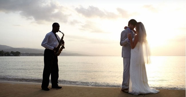 Say "I Do" in Jamaica Mon
