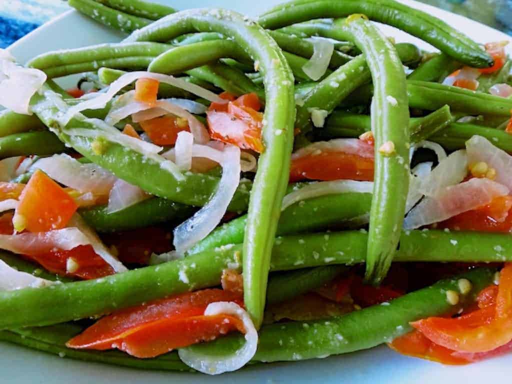 Delicious Beer and Garlic Grilled Green Beans Recipe