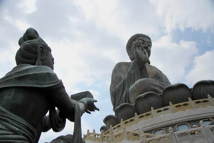 tian tan buddha lantau island hong kong 2 (1)