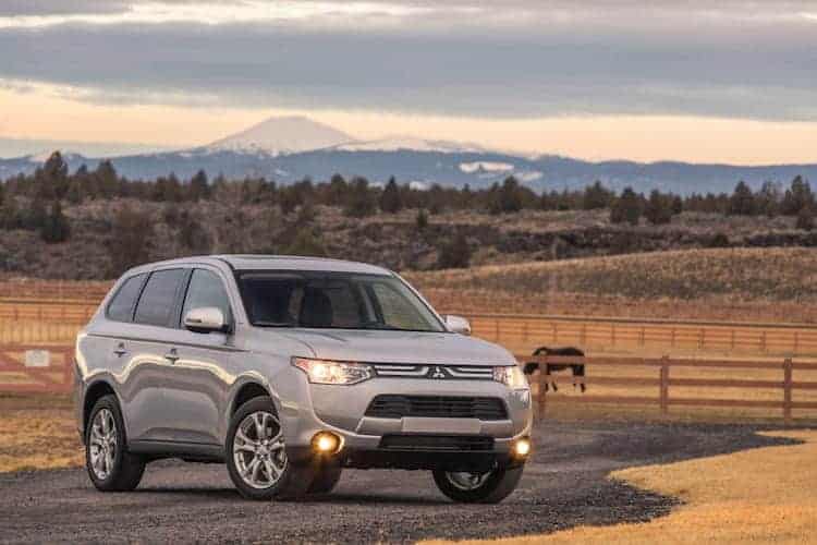 2014 Mitsubishi Outlander SE Exterior