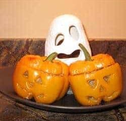 {Halloween Recipe} Stuffed Jack-O-Lantern Bell Peppers