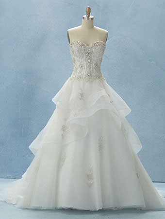 Have a True Fairy Tale Wedding With The Disney Cinderella Collection Have a True Fairy Tale Wedding With The Disney Cinderella Collection