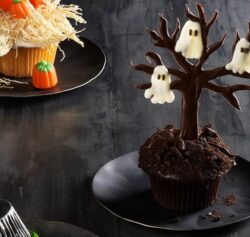 10 Fabulous Halloween Cake and Cupcake Recipes