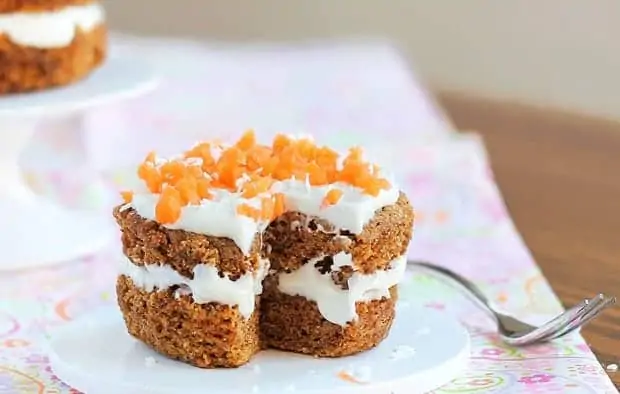 10 Microwave Cookie and Cake Recipes