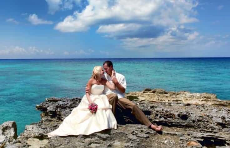 pros and cons of cruise weddings