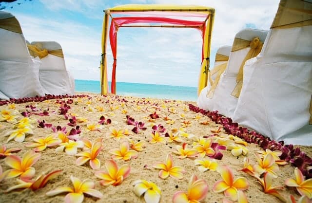 Beach Wedding Decor Inspiration