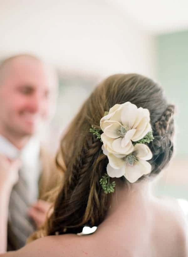 wedding-hairstyles-with-flowers