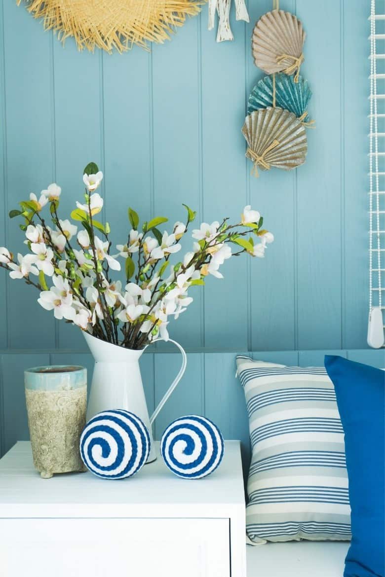 10 Beach Cottage Coastal Living Room Ideas coastal living room ideas