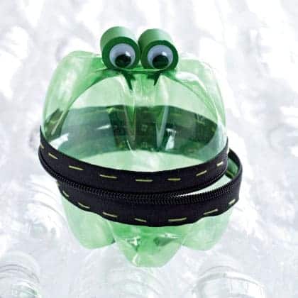 Clever Ways to Upcycle Plastic Bottles Plastic Bottle Crafts for the Little Guys