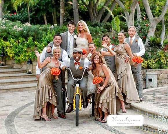 Fun and Original wedding party photos