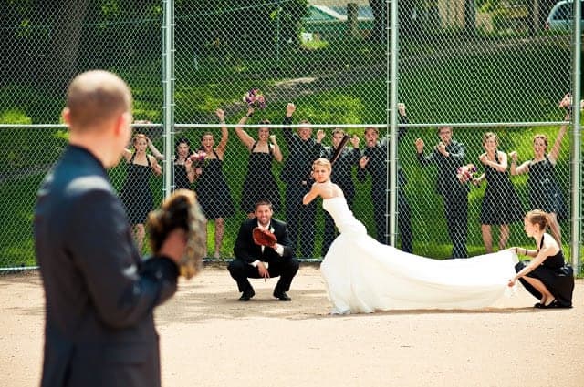 Fun and Original Wedding Party Photos