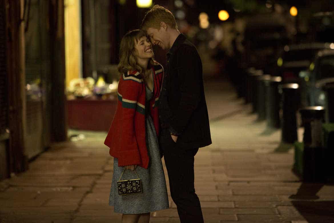 Rachel McAdams and Domhnall Gleeson as Mary and Tim in About Time