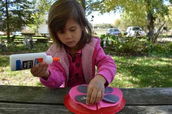 DIY Ladybug Craft Project for Toddlers 