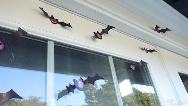 DIY family halloween bat decorations 2