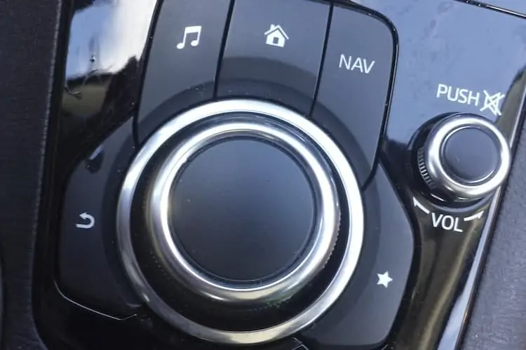 2014 Mazda Commander Switch