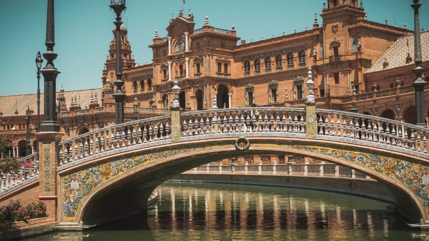 Plaza de Espana - best places to visit in Spain