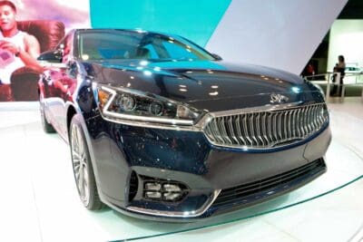 2017 kia cadenza