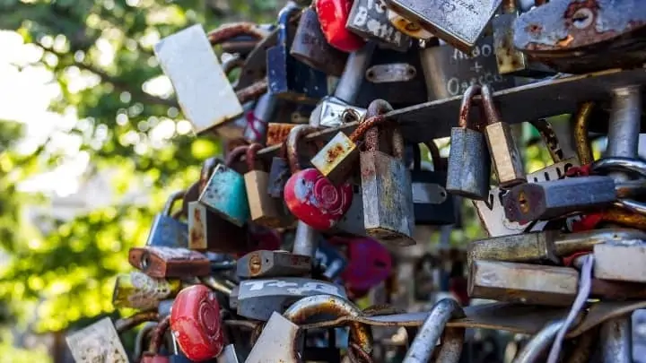 Ukraine love locks