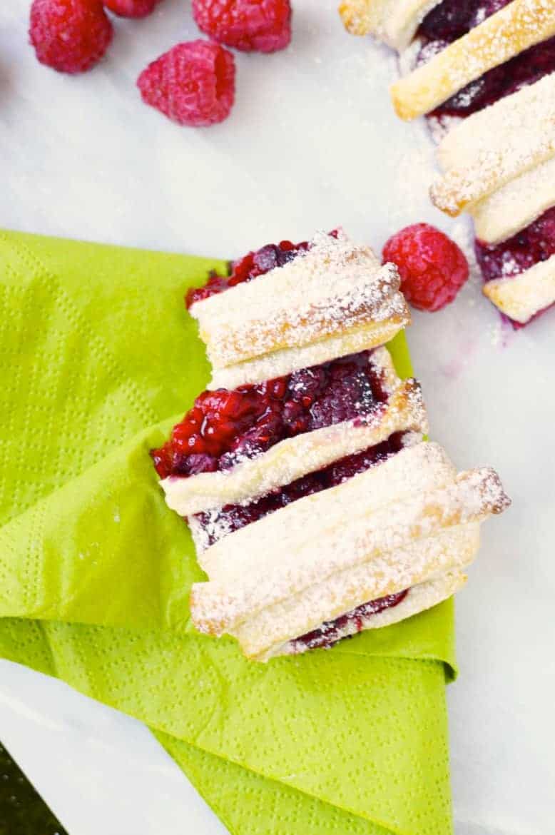 This 4 Ingredient Candy Cane Puff Pastry Recipe Is Simple But Tasty