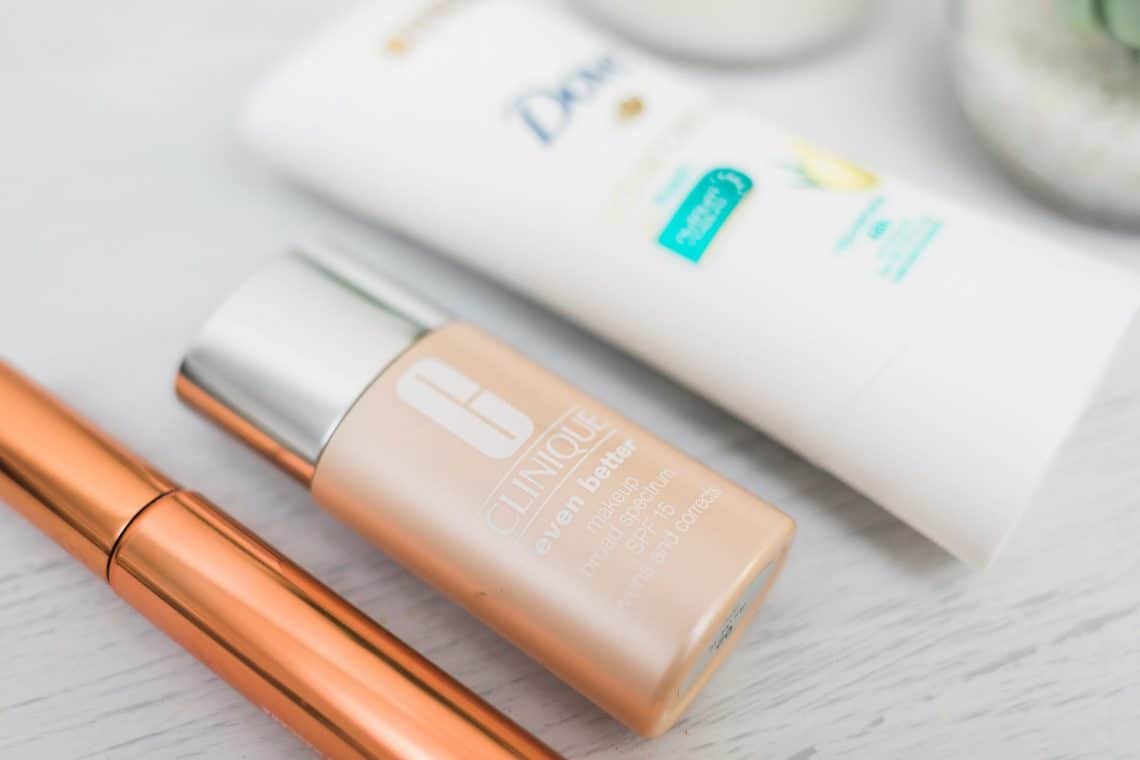 hot weather beauty tips with spf foundation and deodorant