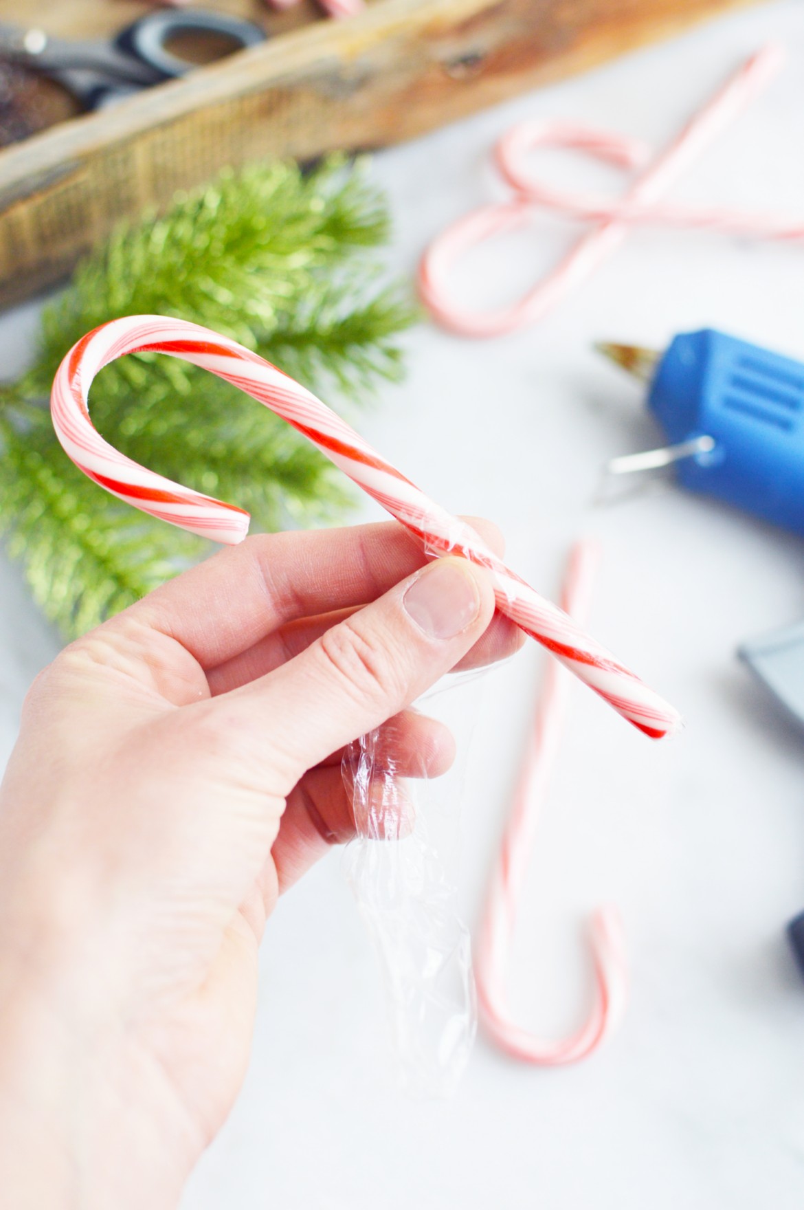 Holiday DIY How To Candy Cane Place Card Holders