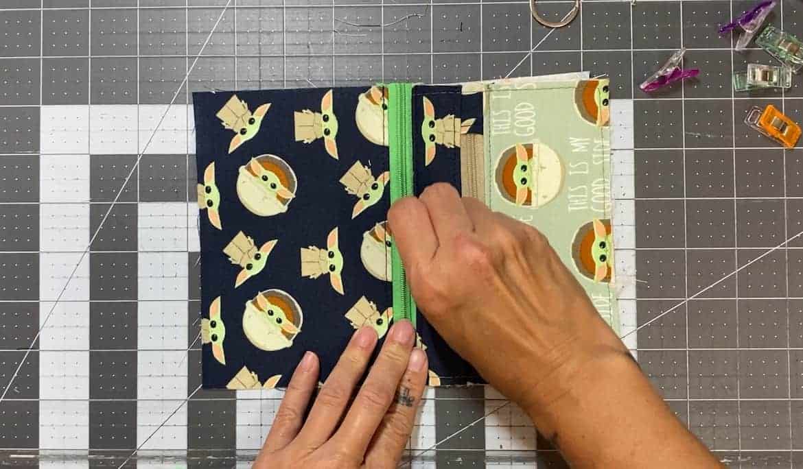 Two Zip Coin Purse Sewing Tutorial with Keyring move zipper