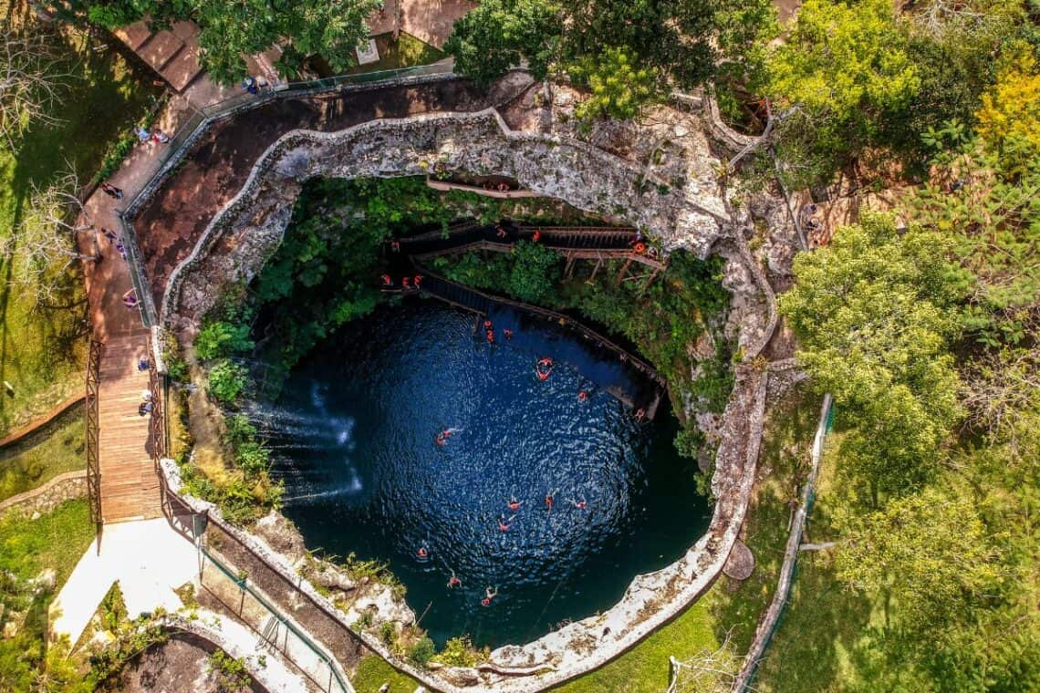 cenote in Cancun Mexico - cenotes in Mexico,cenotes caves mexico - Cenotes in Mexico: The Yucatan Underworld