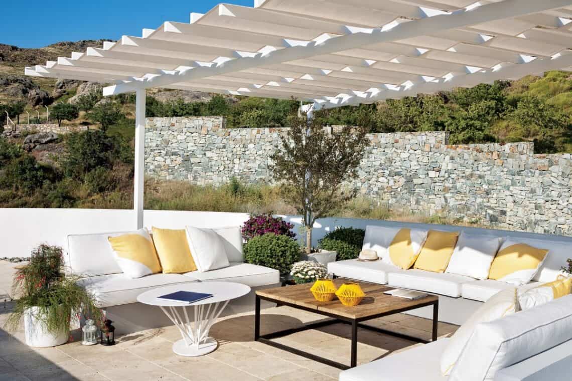 ways to upgrade your outdoor living space