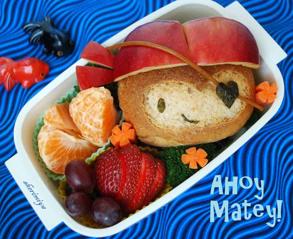 10 Kid Friendly Bento Box Ideas Made with Cuties Oranges via Happy Little Bento