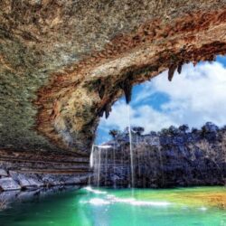 Dive into Tranquility in these 6 Natural Pools Found in the USA