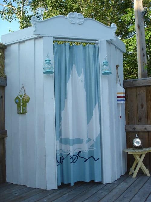 DIY Beach Cottage: Outdoor Showers Source