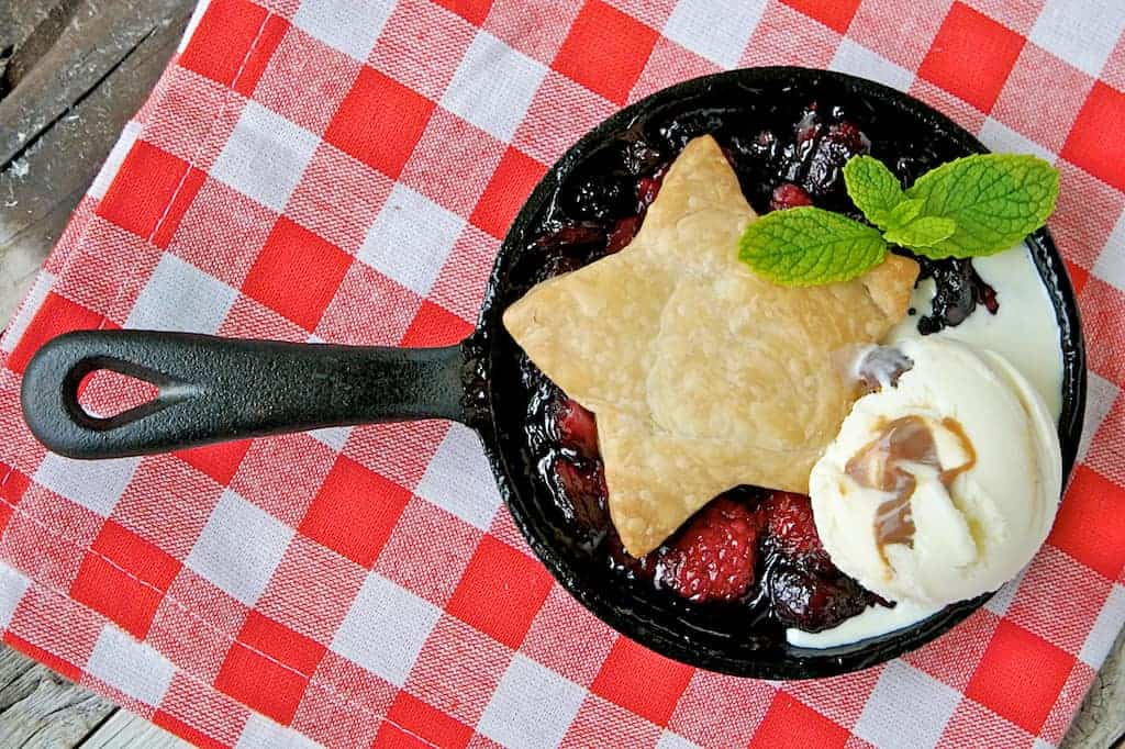 mini mixed berry cobbler recipe