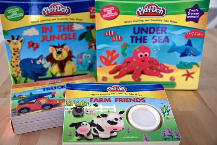New Interactive PLAYDOH Books Inspire Creativity