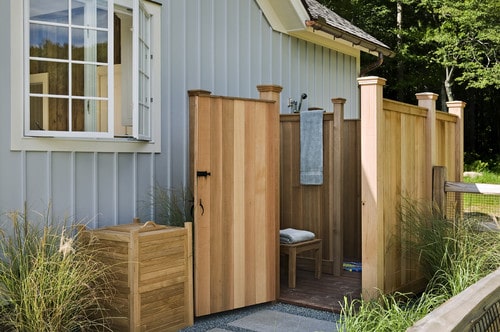 DIY Beach Cottage: Outdoor Showers Source